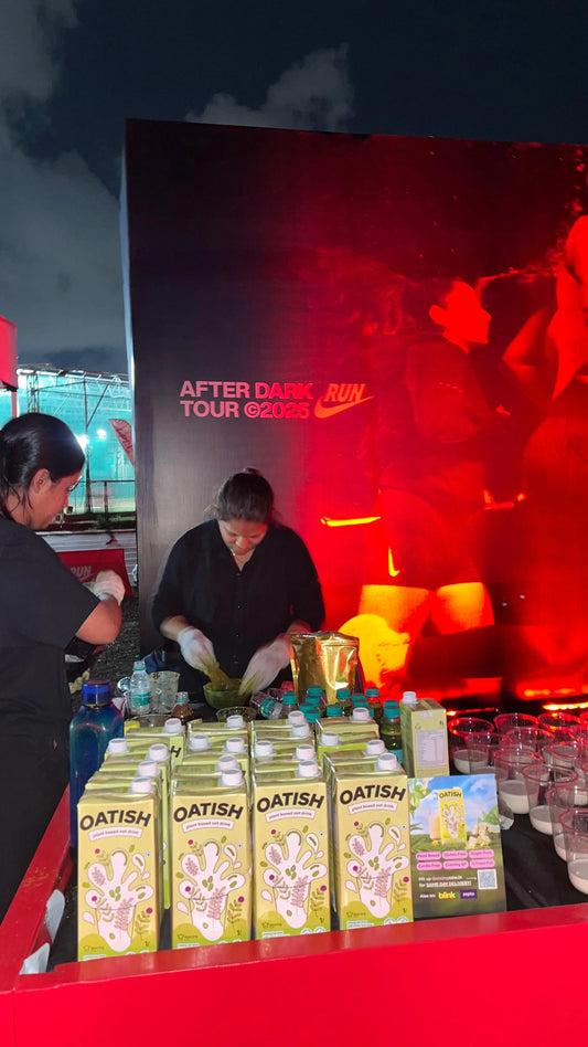 Oat Milk in India: What It Is, Health Benefits & How to Switch